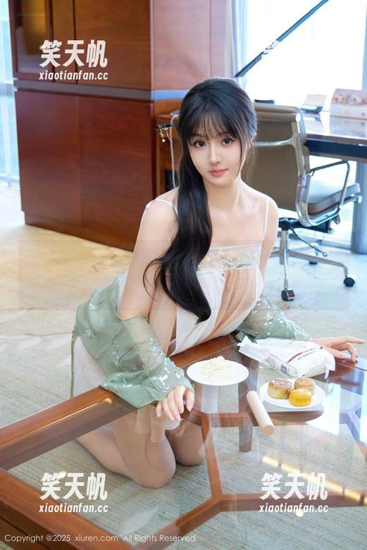 秀人网-草莓mm 秀人网 - 美图背后,草莓mm和丝袜的故事:你永远不懂我的魅力