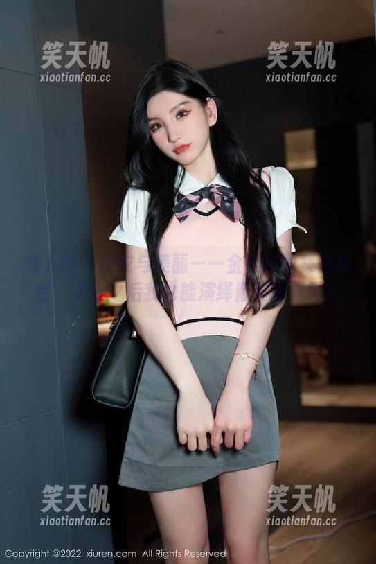 秀人网-金小依 秀人网 - 皮衣与美丽——金小依图集的秘密,穿上之后我也能演绎青春叛逆吗?