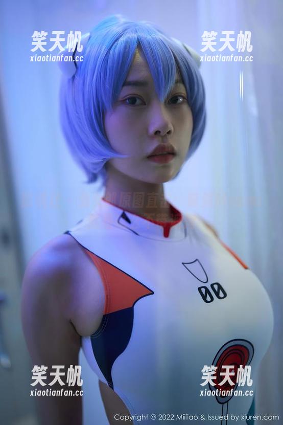 蜜桃社-萌美Moemi 蜜桃社 - 兔女郎原图直击:萌美Moemi就是这么不带遮掩