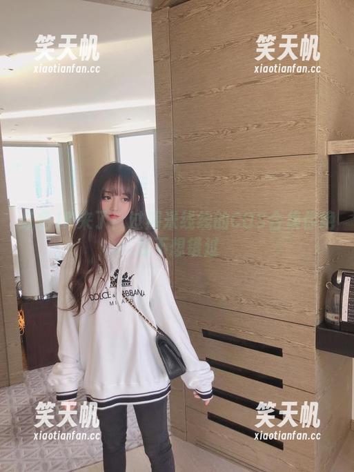 过期米线线 红色JK来了!过期米线线的COS合集你绝对不想错过