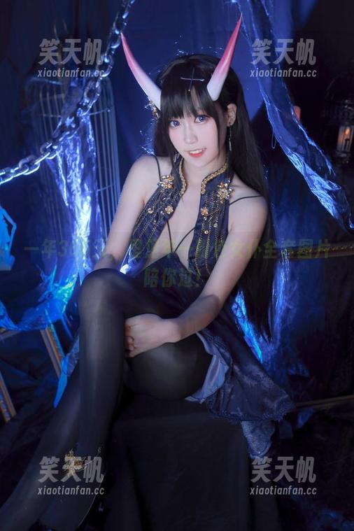 里见年一 一年365天,里见年一粉色女仆全套图片陪你过!