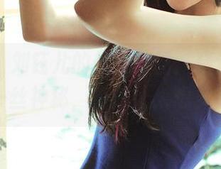 青豆客 – 刘钰儿的修女套图：精选时光，带着一丝神秘，真是让人想多看一眼